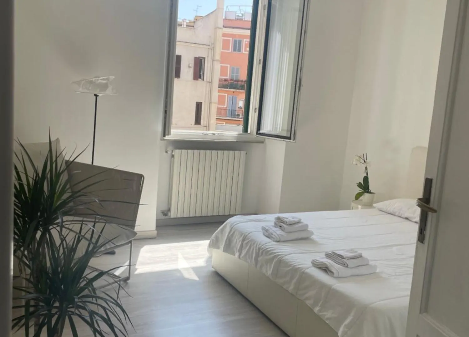 Apartment Colosseum Lindarella Home Rome Italy