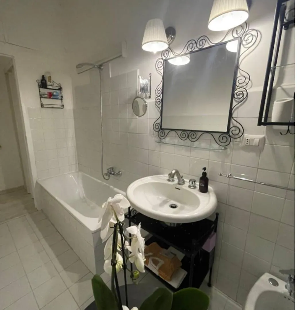 Colosseum Lindarella Home Řím Apartmán