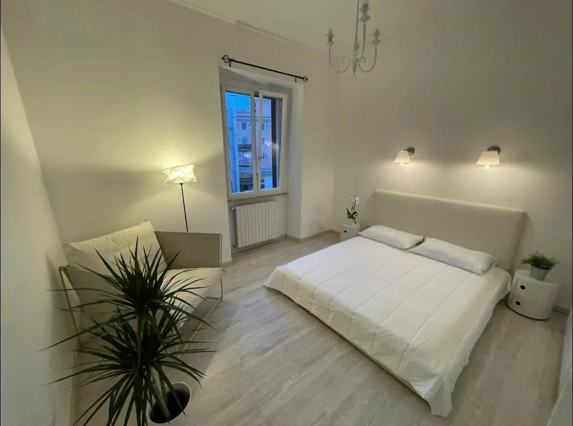 Colosseum Lindarella Home Řím